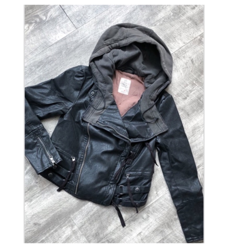 Free People Cleo Vegan Moto Hooded Jacket.  NWT. - Picture 12 of 13